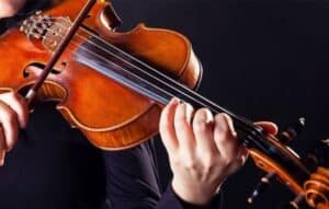 Aprende a tocar el violín rápido y gratis
