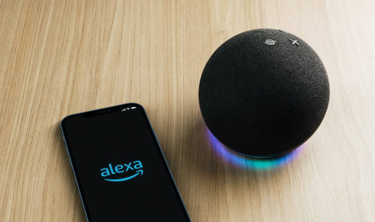 Convierte tu celular en Alexa con esta app